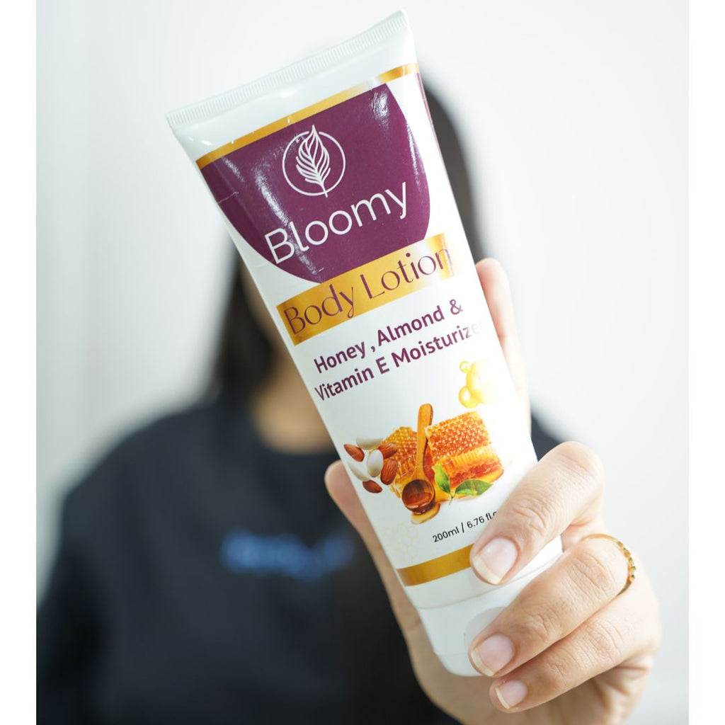 Bloomy Body Lotion with Honey & Almonds