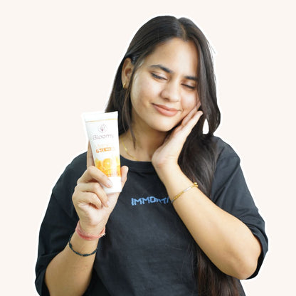 Bloomy Vitamin C face Wash - Vitamin C Face Wash For Brighter and Glowing Skin
